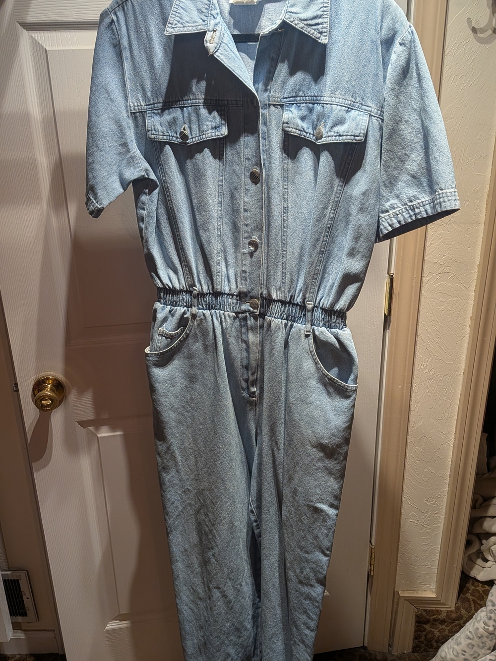 Awesome Vintage Classic Light Blue Denim Short-Sleeve Jumpsuit